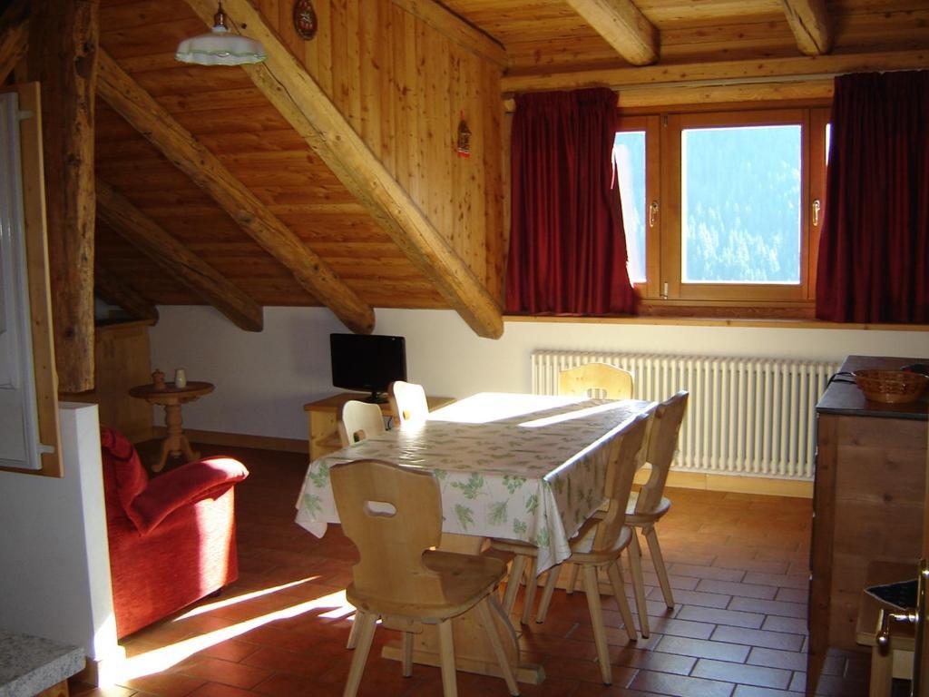 Aparthotel Residenza Domino Selva di Cadore Pokoj fotografie